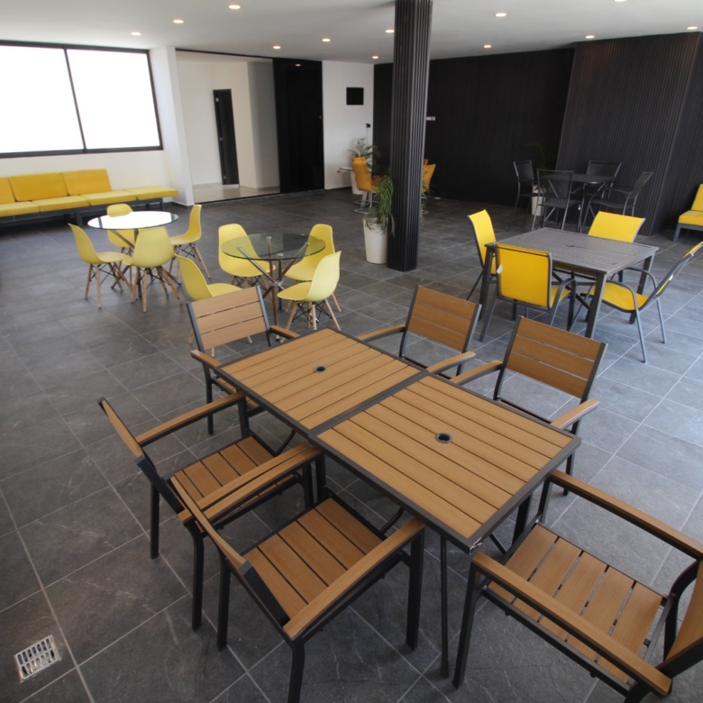 HERMOSA RESIDENCIA VILLAMAGNA/560 Metros de Construcción!