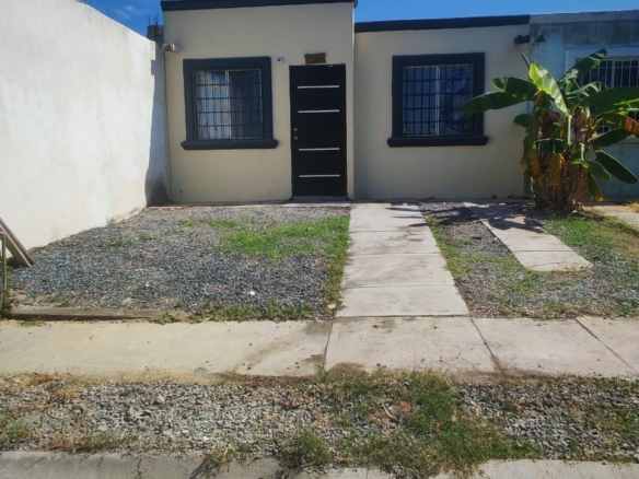 Casa Duplex un piso Valle Sta Maria, Pesqueria NL
