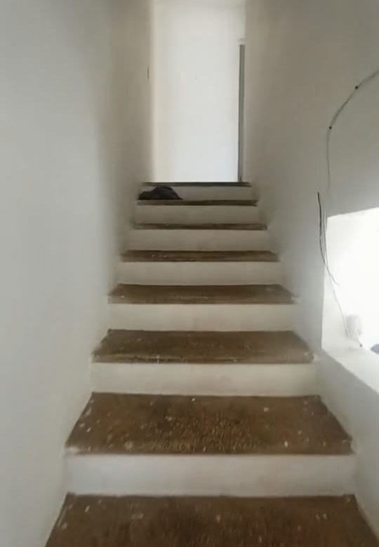 Casa de 2 Niveles con Local Comercial Independiente en Esquina – Cancún, Quintana Roo