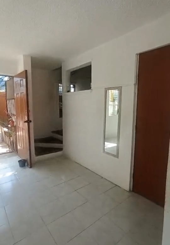 Casa de 2 Niveles con Local Comercial Independiente en Esquina – Cancún, Quintana Roo