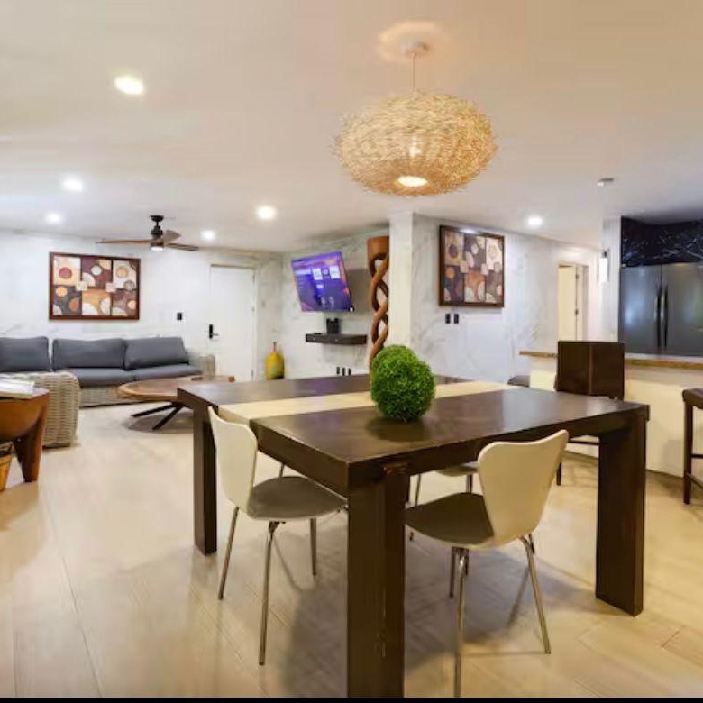 DEPARTAMENTO EN RENTA A UNOS PASOS DEL MAR – PLAYA DEL CARMEN