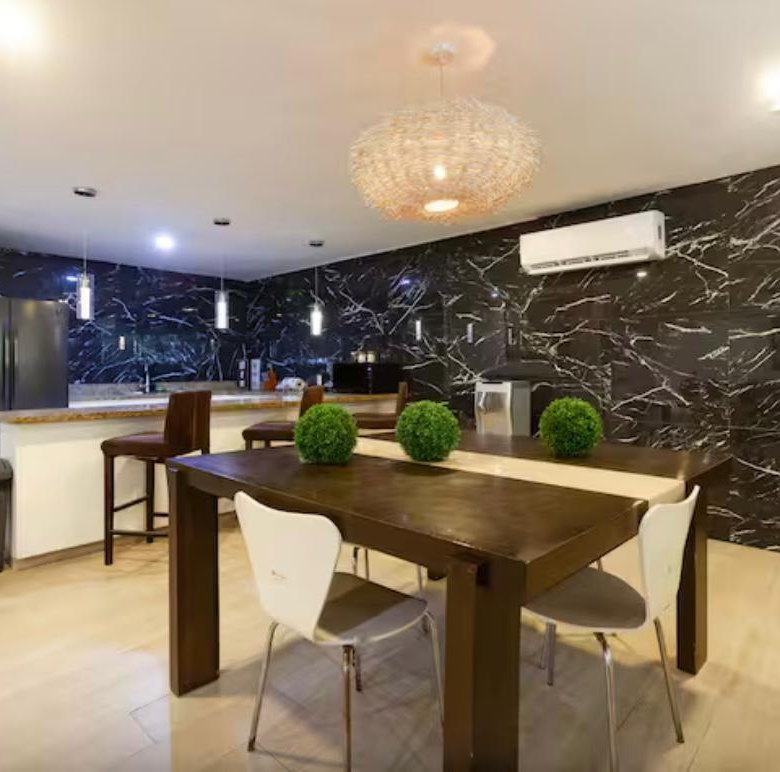 DEPARTAMENTO EN RENTA A UNOS PASOS DEL MAR – PLAYA DEL CARMEN