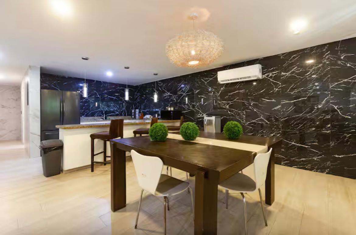 DEPARTAMENTO EN RENTA A UNOS PASOS DEL MAR – PLAYA DEL CARMEN