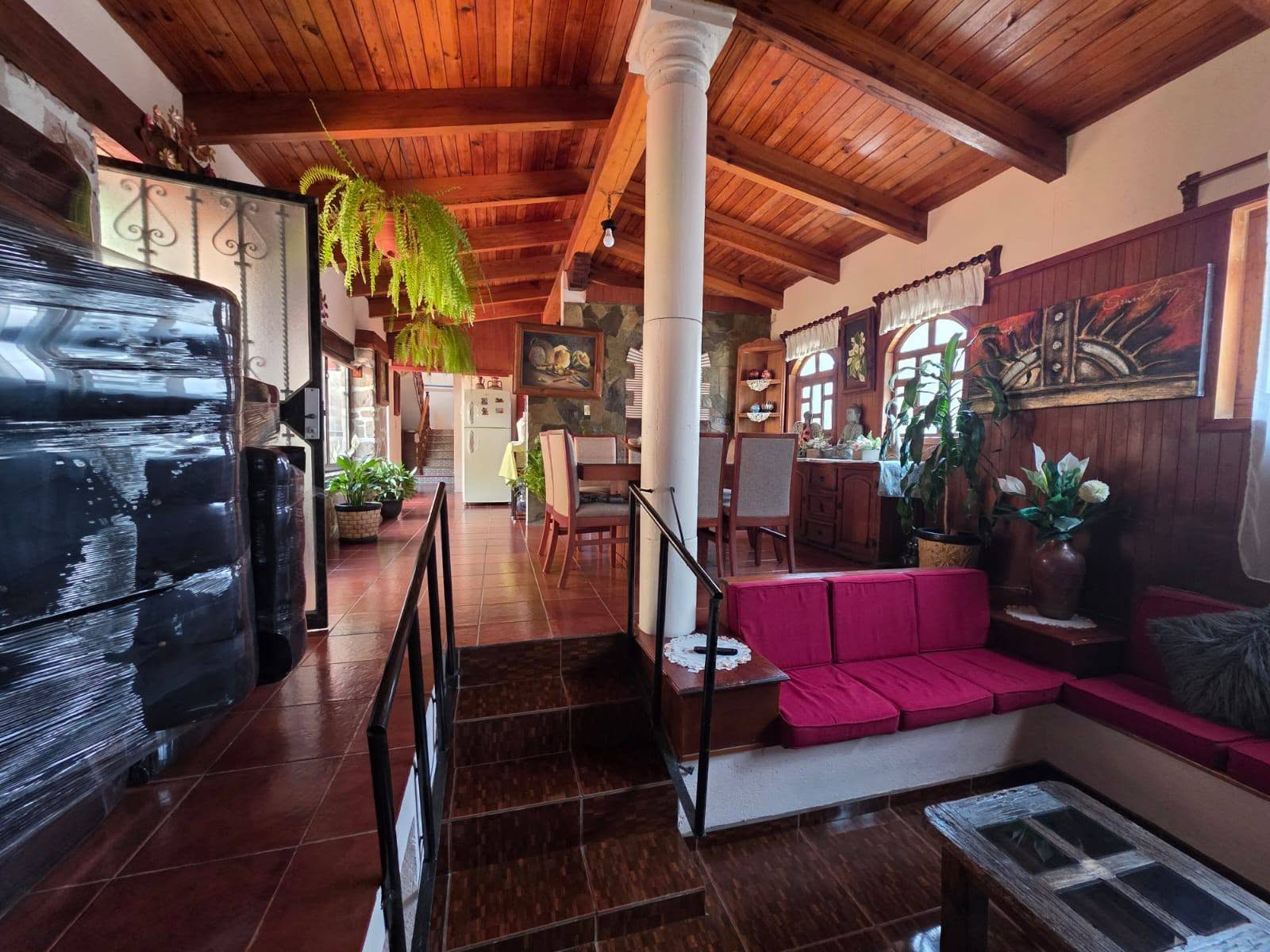 Hermosa casa en venta en ejidal ocolusen Morelia