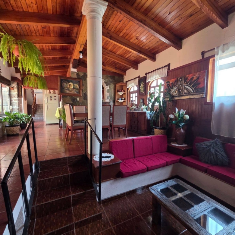 Hermosa casa en venta en ejidal ocolusen Morelia