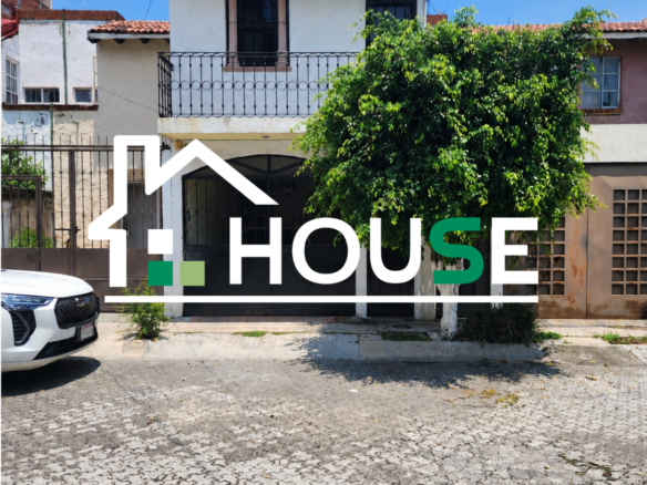 CASA PEQUEÑA EN VENTA OCOLUSEN MORELIA