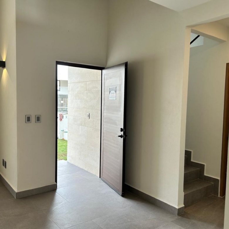 Residencial Moderna en Villas del Campo II Calimaya