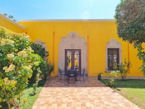 🏡 ¡Casa con alberca en venta Parras Coah.! 🏡
