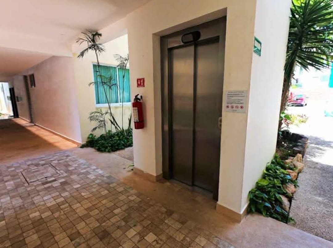ELEVADOR 🏡 Departamento en Venta – Punta Estrella, Playa del Carmen