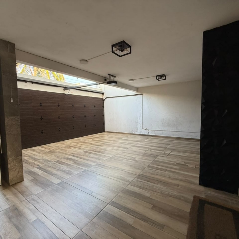 RESIDENCIA DE LUJO EN FRACCIONAMIENTO EXCLUSIVO