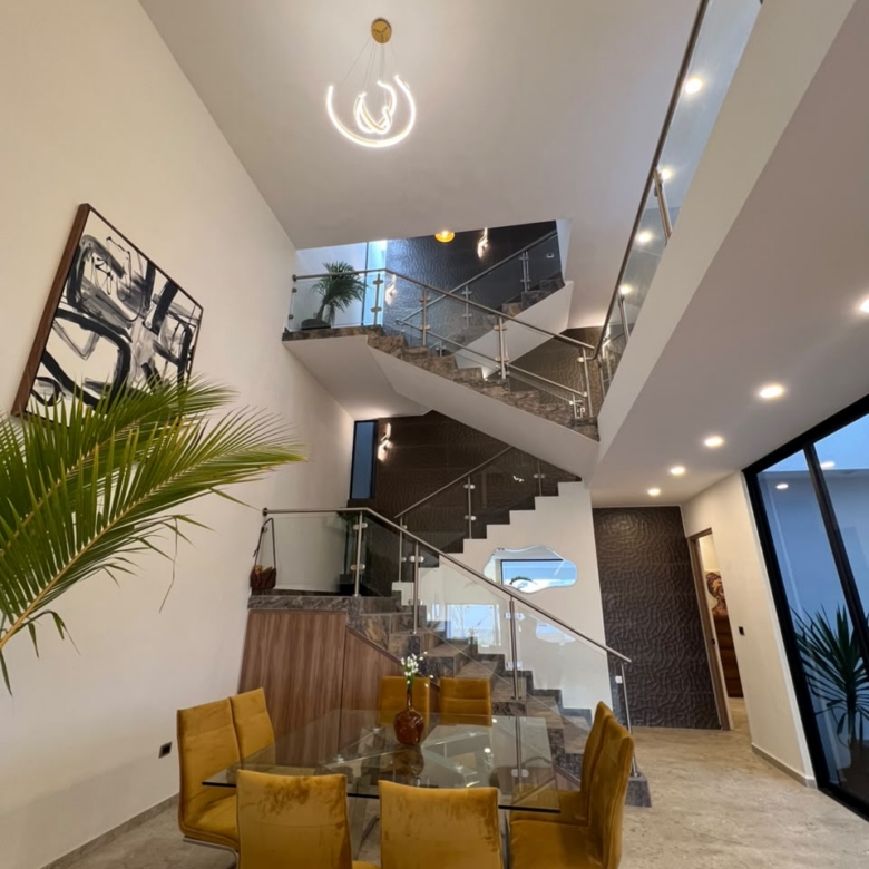 VILLA MAGNA RESIDENCIAL/DESCUBRE LOS FINOS ACABADOS Y AMPLIOS ESPACIOS/AGENDA TU CITA Y CONOCELA!!560 Mts DE CONSTRUCCION!!
