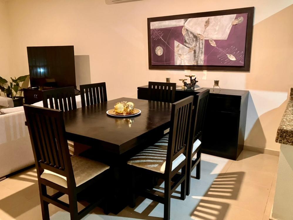 RENTA DEPARTAMENTO PENTHOUSE CENTRO PLAYA DEL CARMEN