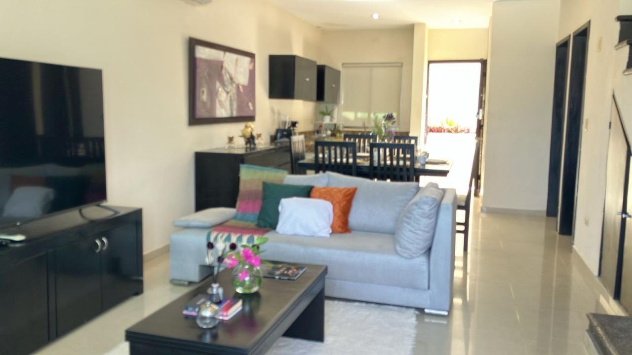 RENTA DEPARTAMENTO PENTHOUSE CENTRO PLAYA DEL CARMEN