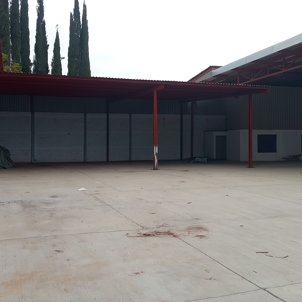 house-ai-1784643326 “Amplia Bodega de 1500 m² en Renta en Símbolos Patrios: ¡Ideal para Tu Negocio!”