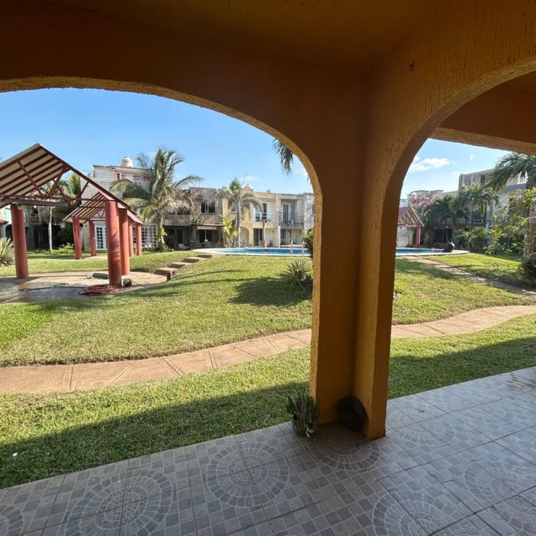 Casa en Claustro Privado con Alberca | Puerto Esmeralda