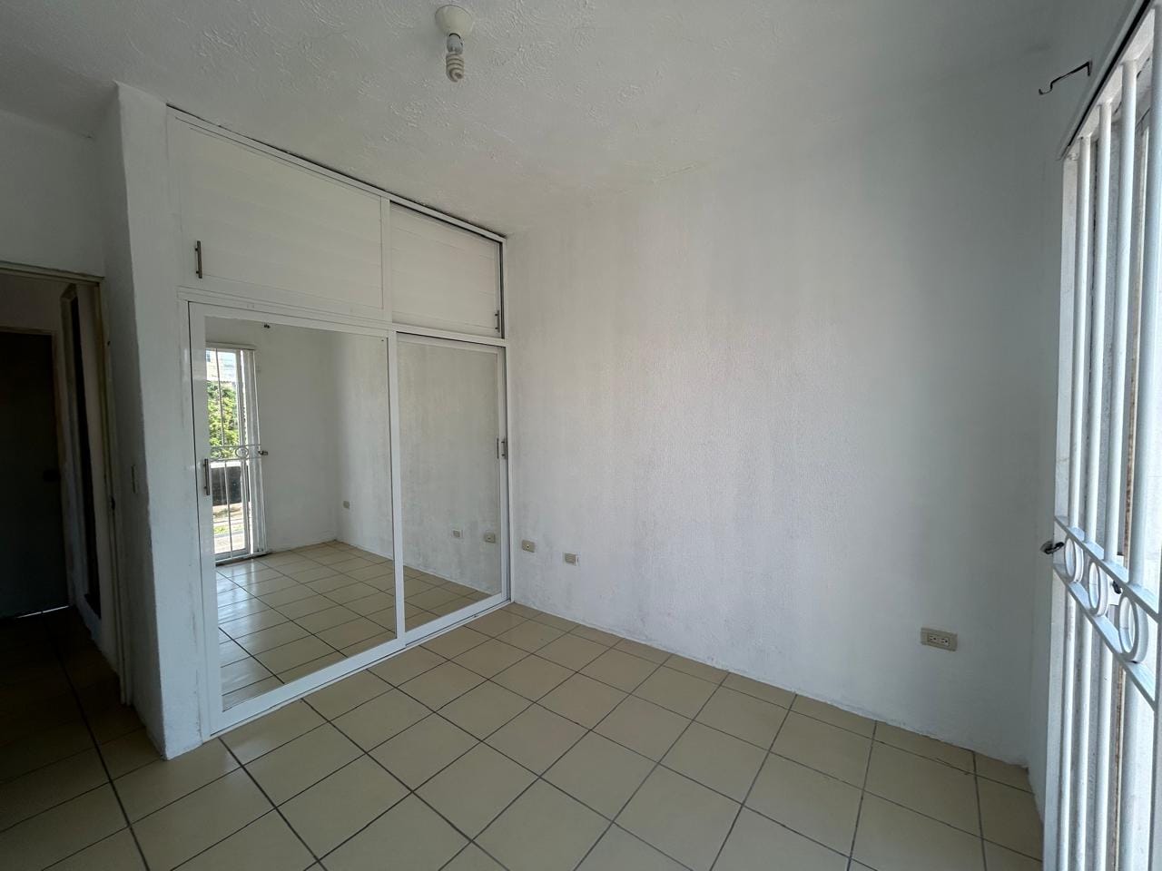 Casa en Claustro Privado con Alberca | Puerto Esmeralda