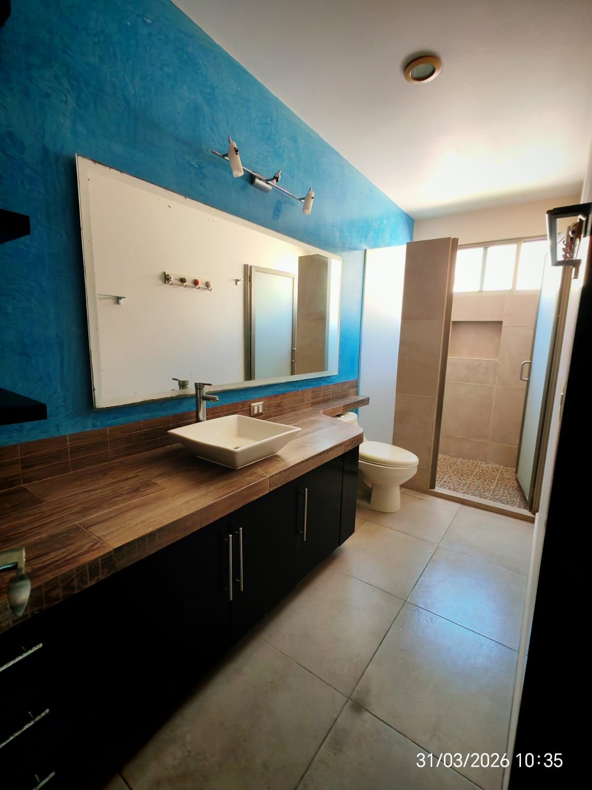 Residencia de Lujo con Alberca, Estudio y Oficina Independiente l Col. Paraíso