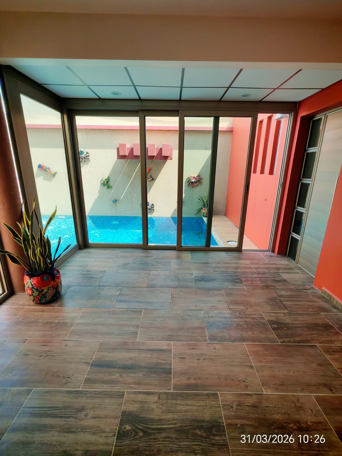 Residencia de Lujo con Alberca, Estudio y Oficina Independiente l Col. Paraíso