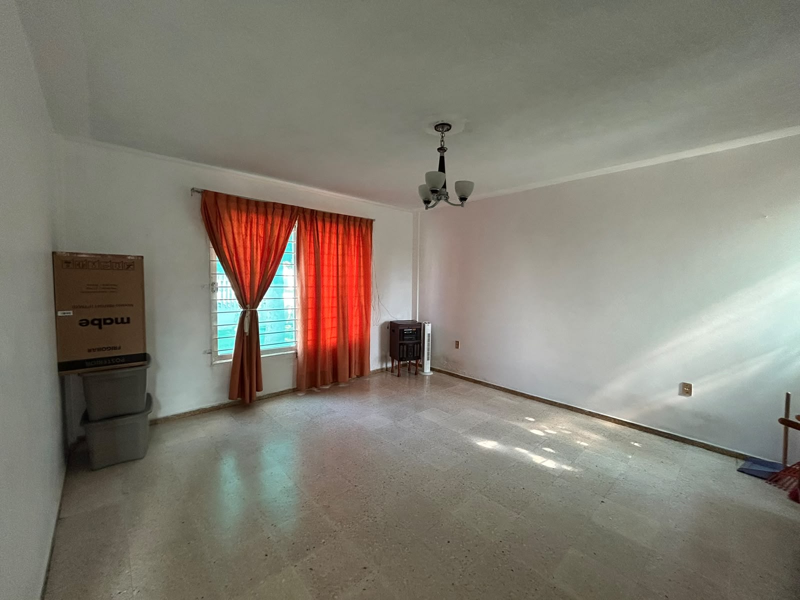 INM-015-CVB RP – Petrolera – López Mateos (8) Residencia de Gran Escala y Estructura Impecable en Col. Petrolera | 540 m² de Terreno