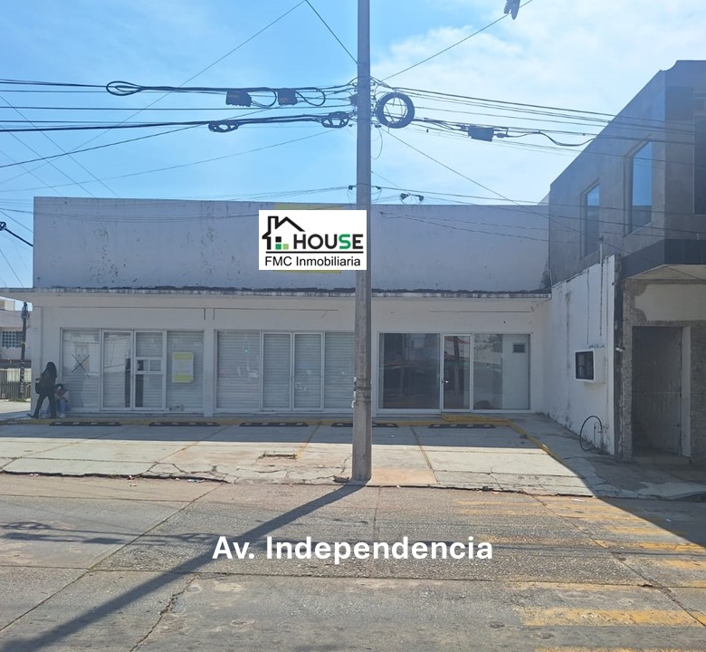 Local comercial 120-210 m² I Excelente ubicación (esquina premium)