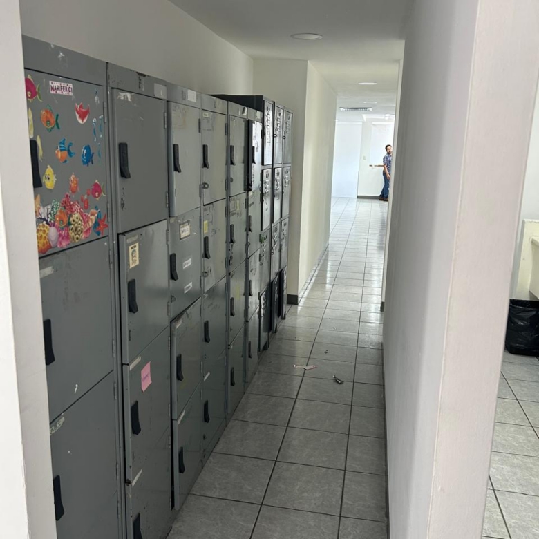 Local comercial 450 m² (2 disponibles) l Excelente ubicación