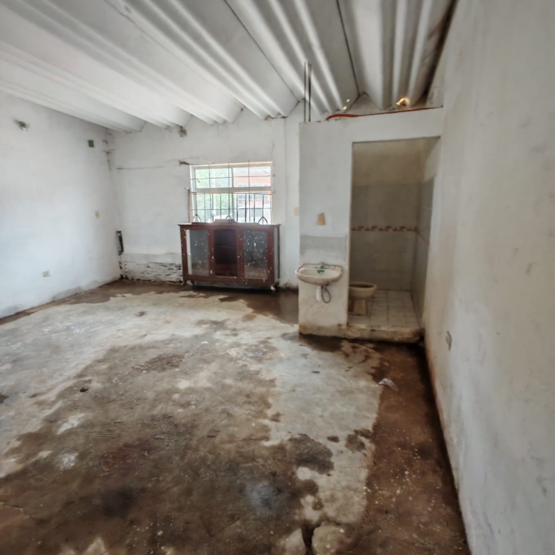 Terreno Comercial/Residencial | 340 m² con Bodega Adaptable