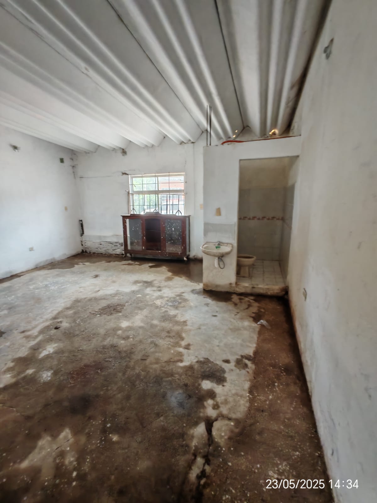 Terreno Comercial/Residencial | 340 m² con Bodega Adaptable
