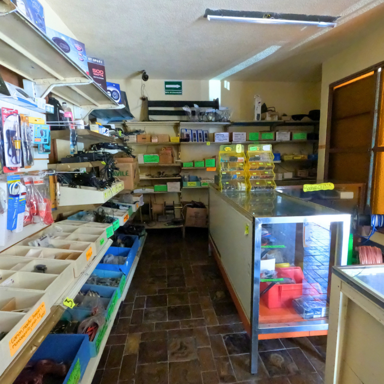 🏢 LOCAL COMERCIAL EN RENTA EN ZONA CENTRO