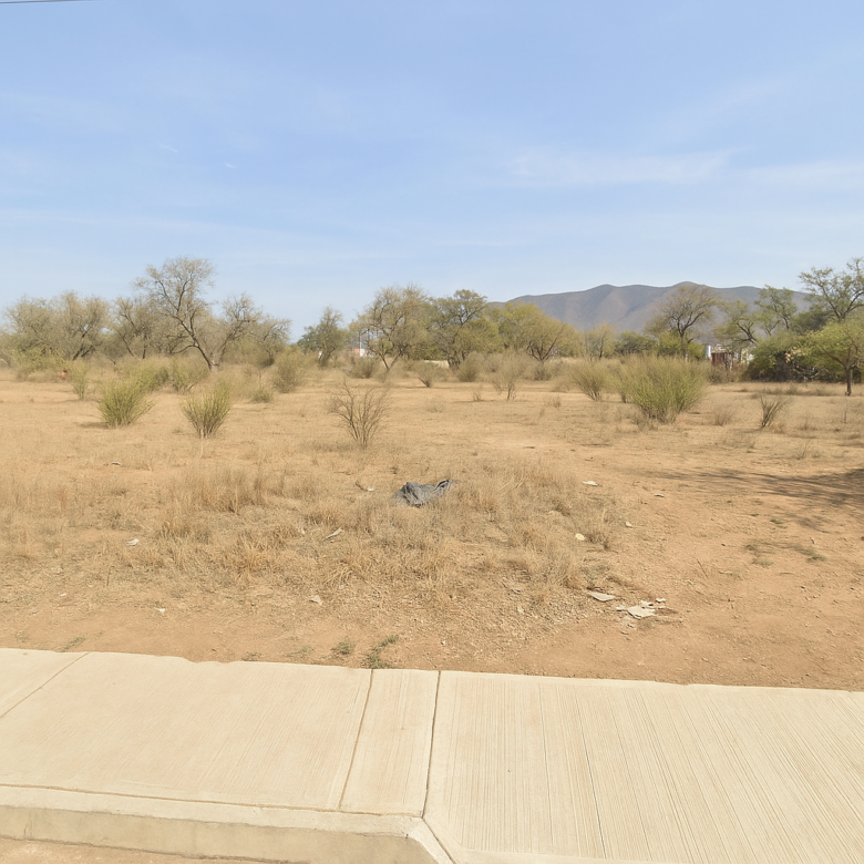 Terreno de 1096 m2 En carretera a San Agustin Yatareni