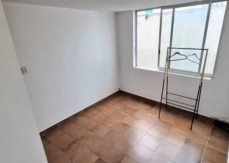 Departamento en Venta con Gran Ubicación en Av Taxqueña