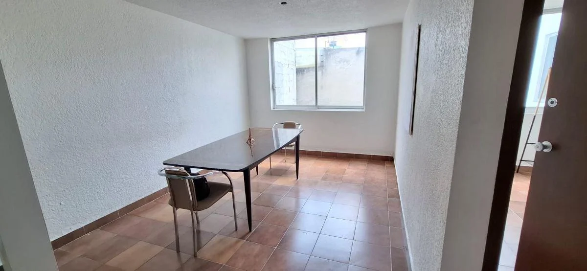 Departamento en Venta con Gran Ubicación en Av Taxqueña