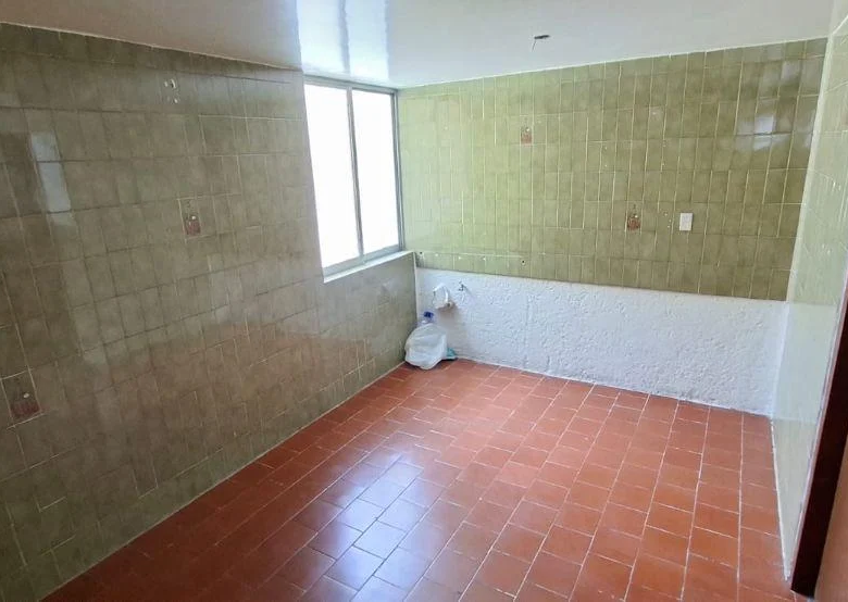 Departamento en Venta con Gran Ubicación en Av Taxqueña