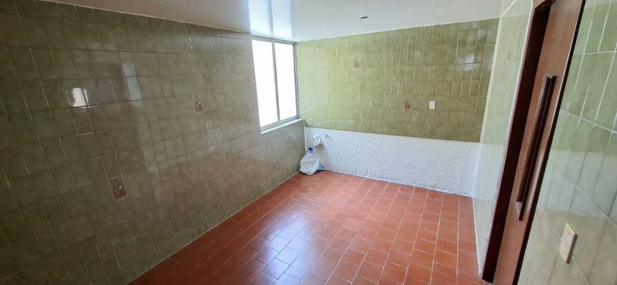 Departamento en Venta con Gran Ubicación en Av Taxqueña