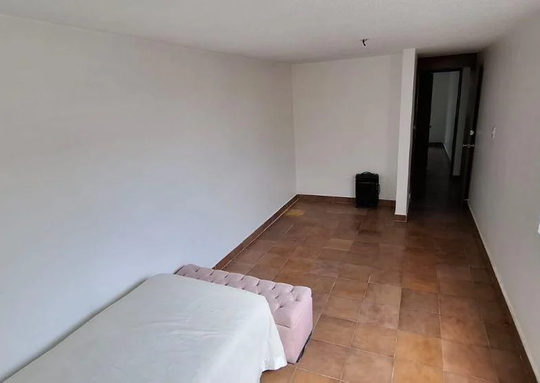 Departamento en Venta con Gran Ubicación en Av Taxqueña