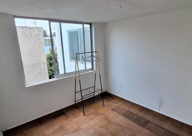 Departamento en Venta con Gran Ubicación en Av Taxqueña