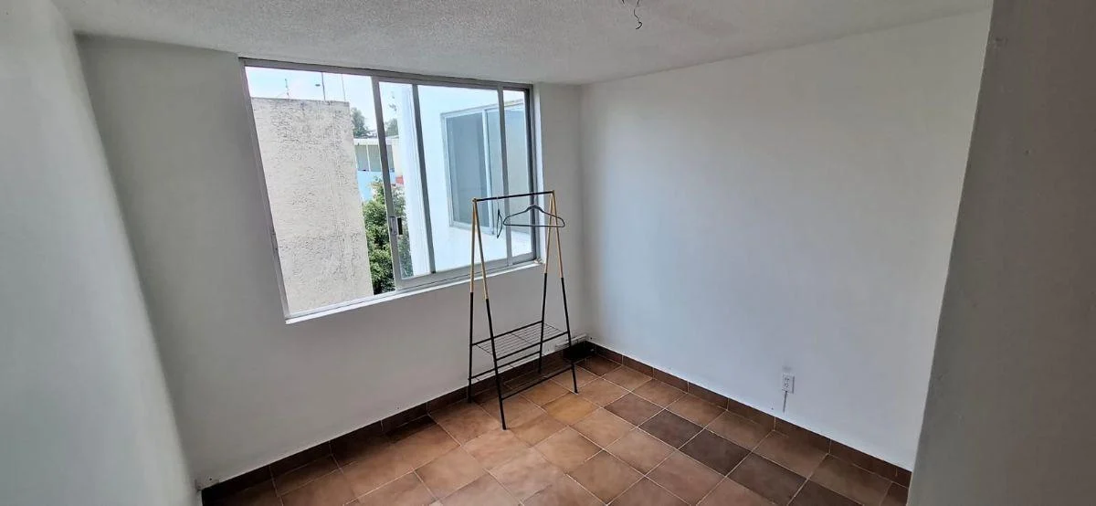 Departamento en Venta con Gran Ubicación en Av Taxqueña