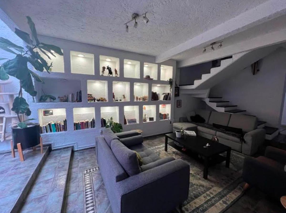 Casa en Renta con 3 Recámaras en Lomas de Padierna