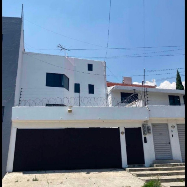 Casa en Renta con 3 Recámaras en Lomas de Padierna
