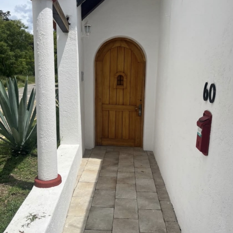 Casa en venta en Club de Golf – San Agustin Etla, Oaxaca – 2 Recamaras – Alberca Privada