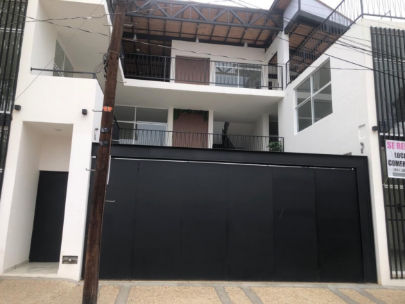 LOCAL 27 M2 VOLCANES – EDIFICIO NUEVO 1ER NIVEL -$13,000