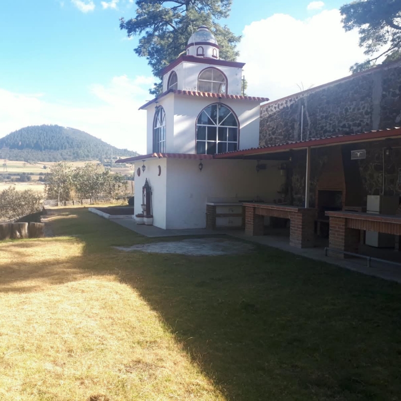 Terreno en venta! habilitado para eventos.