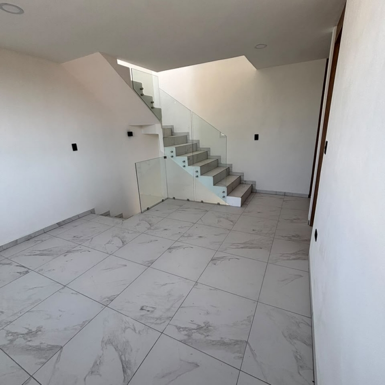 Casa nueva en conjunto privado, cerrada “Sn Jose” Xilotzingo, *Escrituración inmediata*